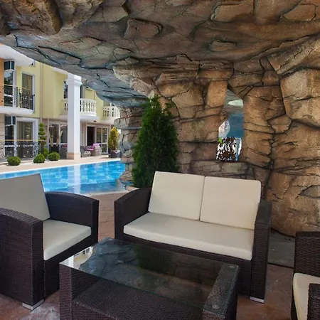 Sweet Homes 2 Big Studio Apartment Sunny Beach